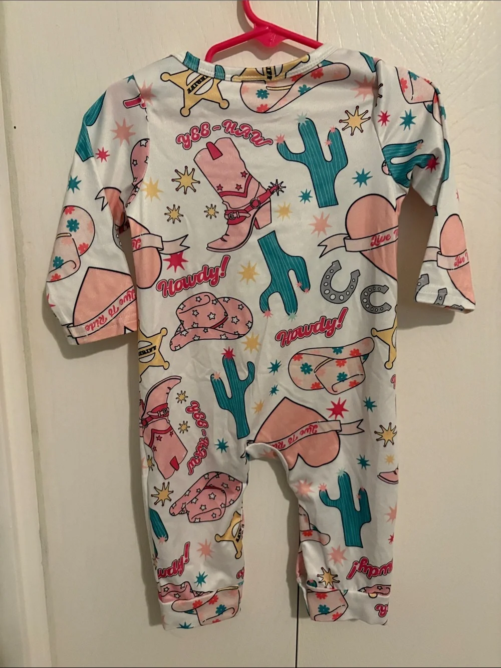 SHEIN Pink Teal Western Print Baby Footie